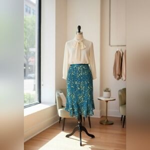 Liz Claiborne Skirt Floral Flared Skirt